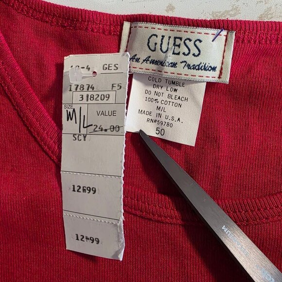 Vintage GUESS Red Long Sleeve Basic Tee Shirt NEW NOS Cotton M/L Made in USA - Picture 5 of 7